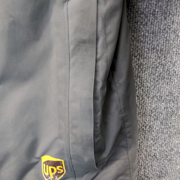 UPS Uniform Coat Mens Size M Gray Full Zip Pockets Clique Graphic Logo - Picture 9 of 16